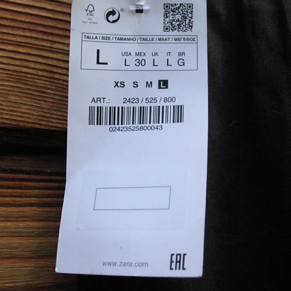 NWT Black Linen Blend Cropped High Waist Pants